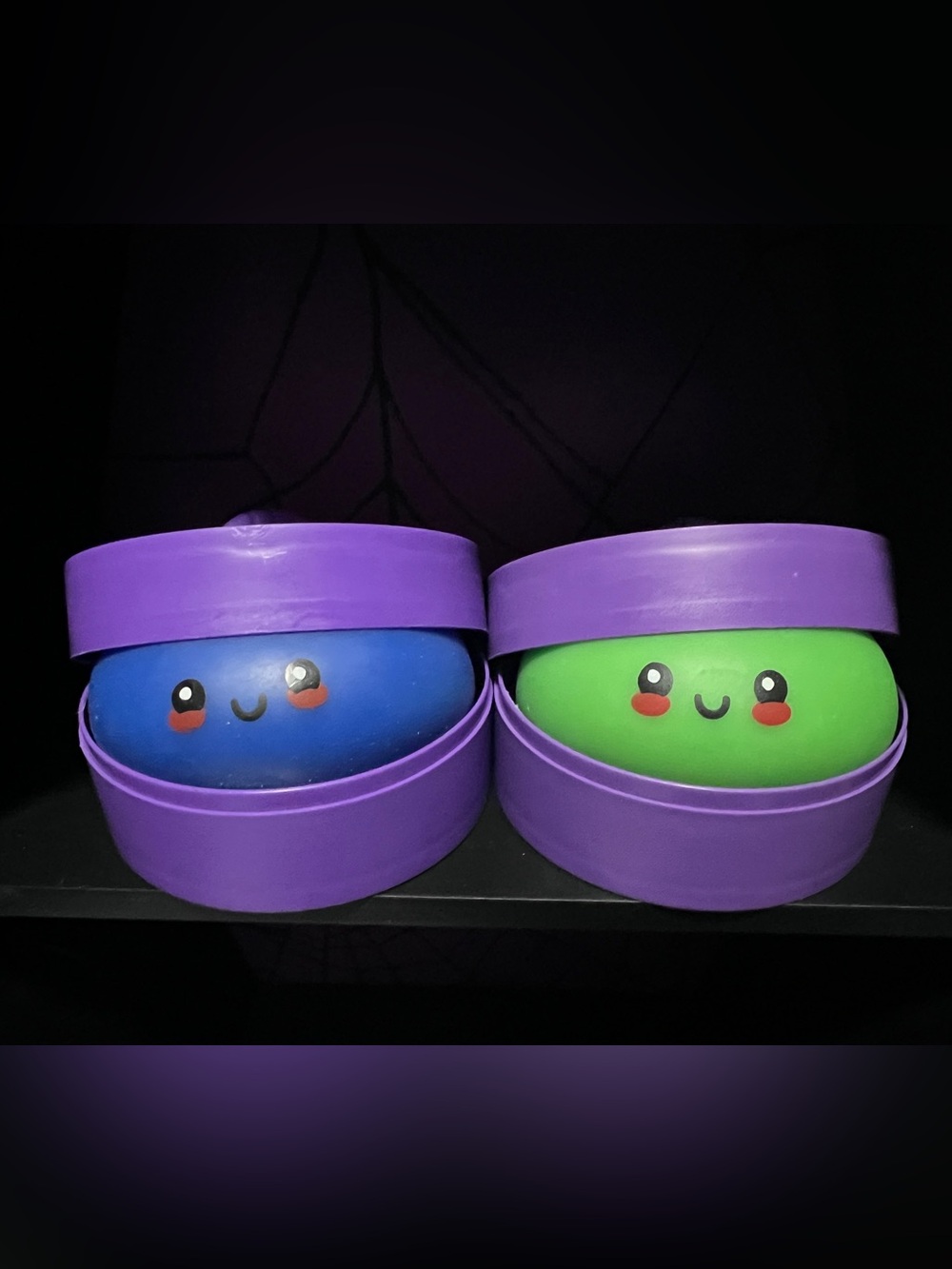RMS Galaxy Series dumplings green and blue